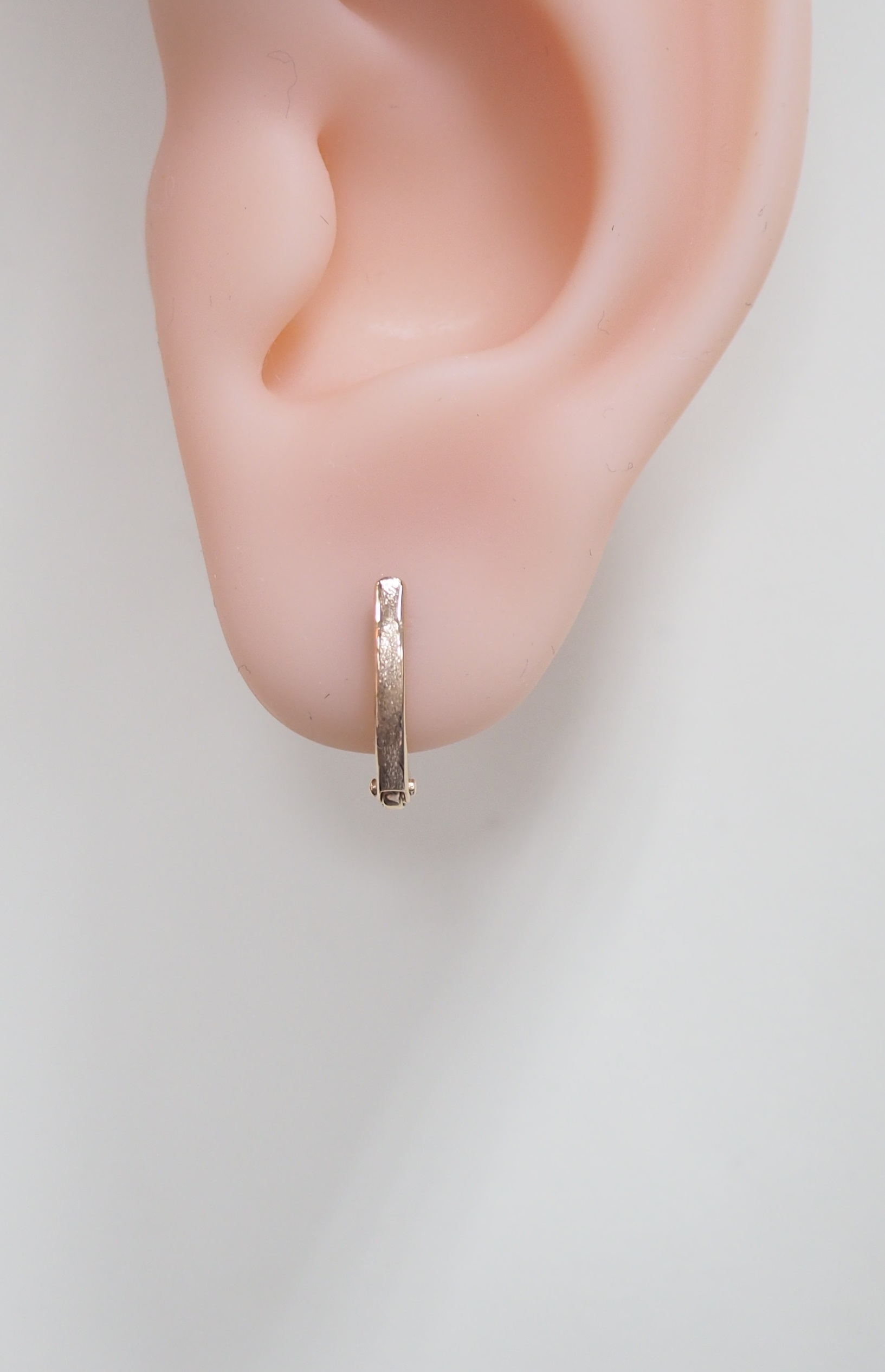 Серьги из золота